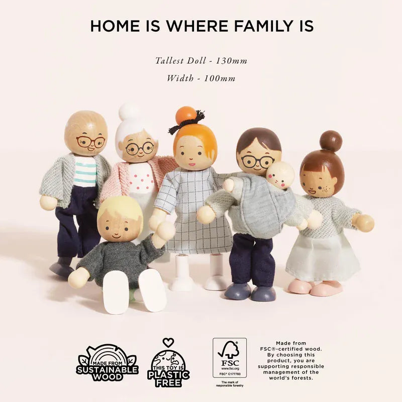 Le Toy Van Dolls House Family 7 Piece toy figures set; family characters for pretend play