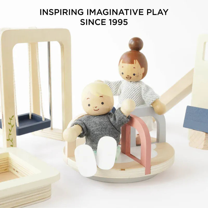 Le Toy Van dolls house outdoor play furniture set with miniature table, chairs and garden accessories