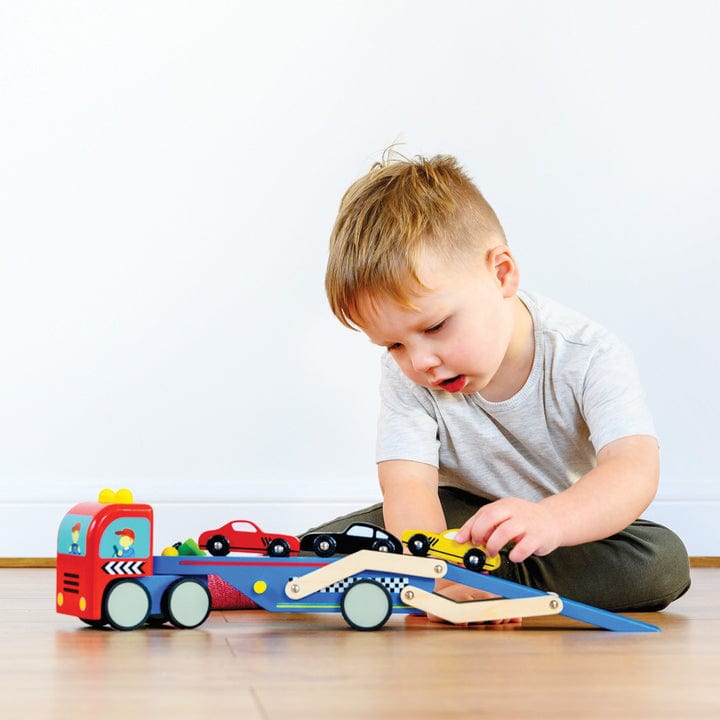 Le Toy Van Toys Race Car Transporter
