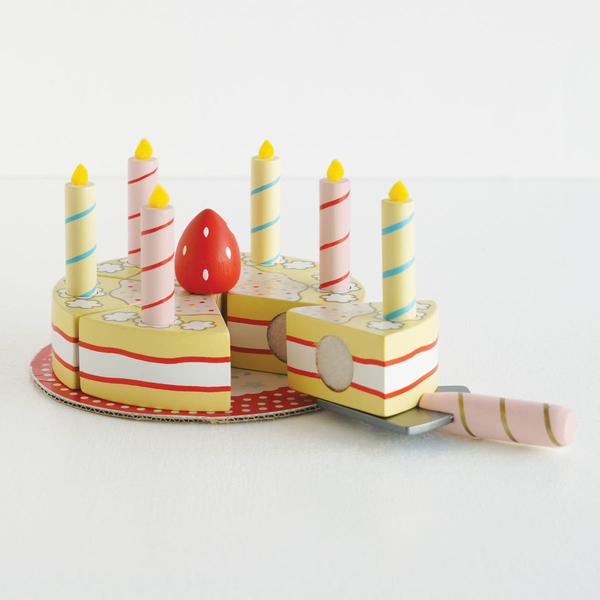 Le Toy Van vanilla birthday cake toy with layered cake design and colorful frosting details