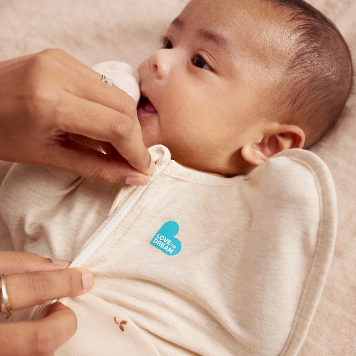 Love To Dream Unisex Sleepware Swaddle Up All Seasons 1.5 Tog - Oat Twigs