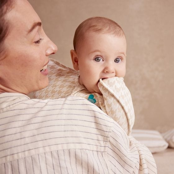 Love To Dream Unisex Sleepware Swaddle Up Original 1.0 Tog - Houndstooth