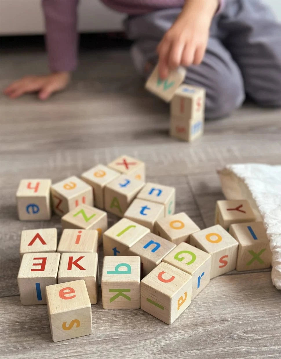 Mentari Toys Alphabet Spelling Blocks