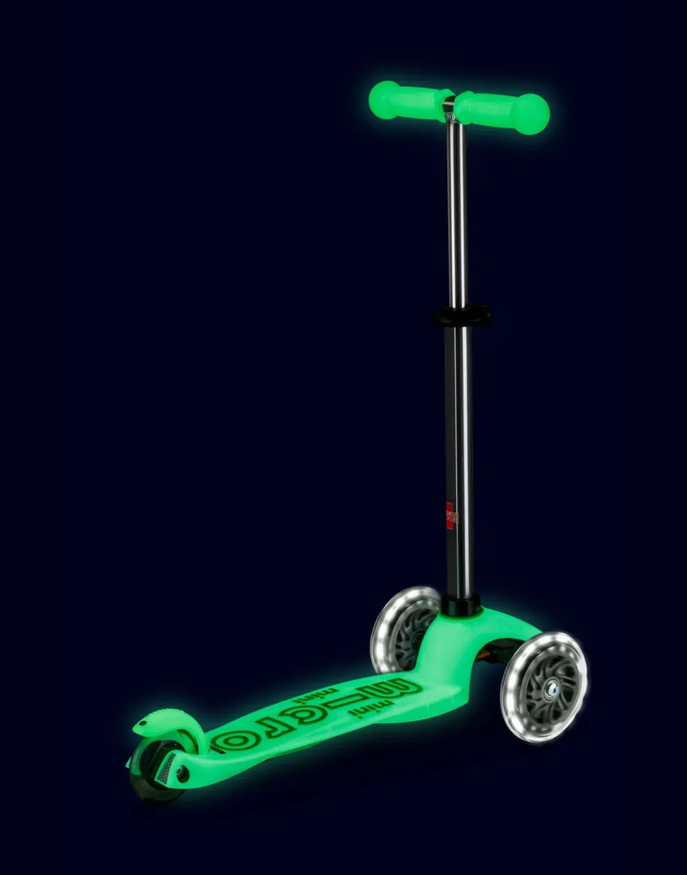 Micro Toys Micro Mini Deluxe Glow LED 3 Wheel Scooter
