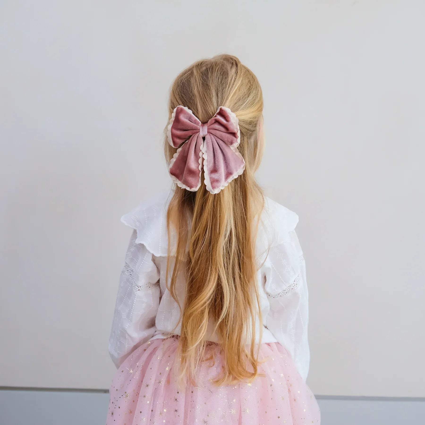 Mimi & Lula Accessory Hair Scallop Velvet Bow - Pink