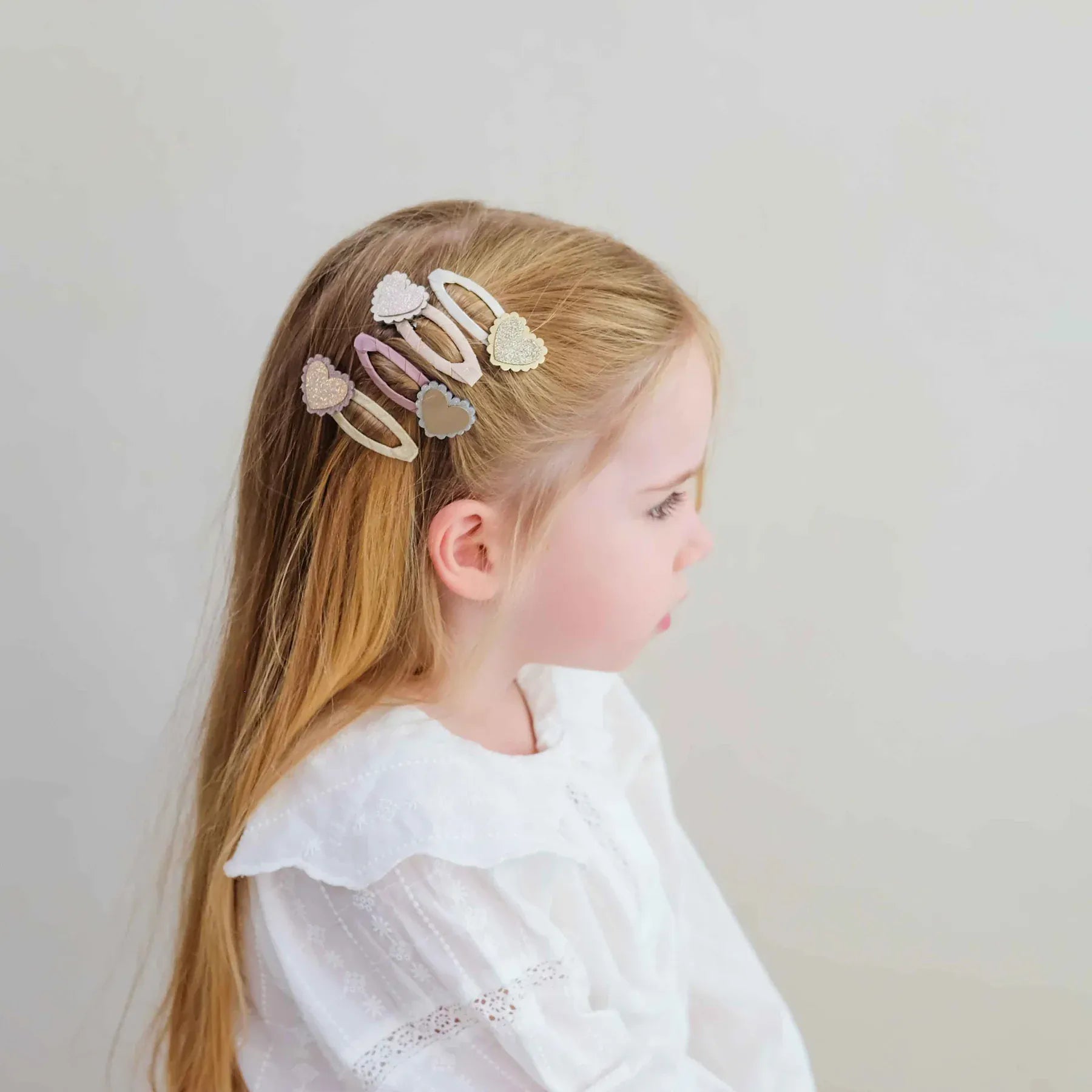 Mimi & Lula Accessory Hair Scalloped Heart Clips