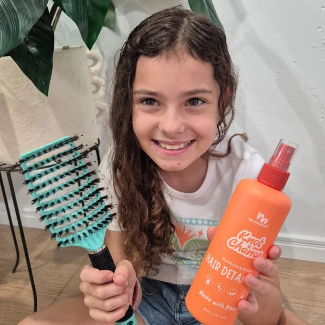 No Nasties Accessory Hair Hair Detangler in Mandarin and Grape
