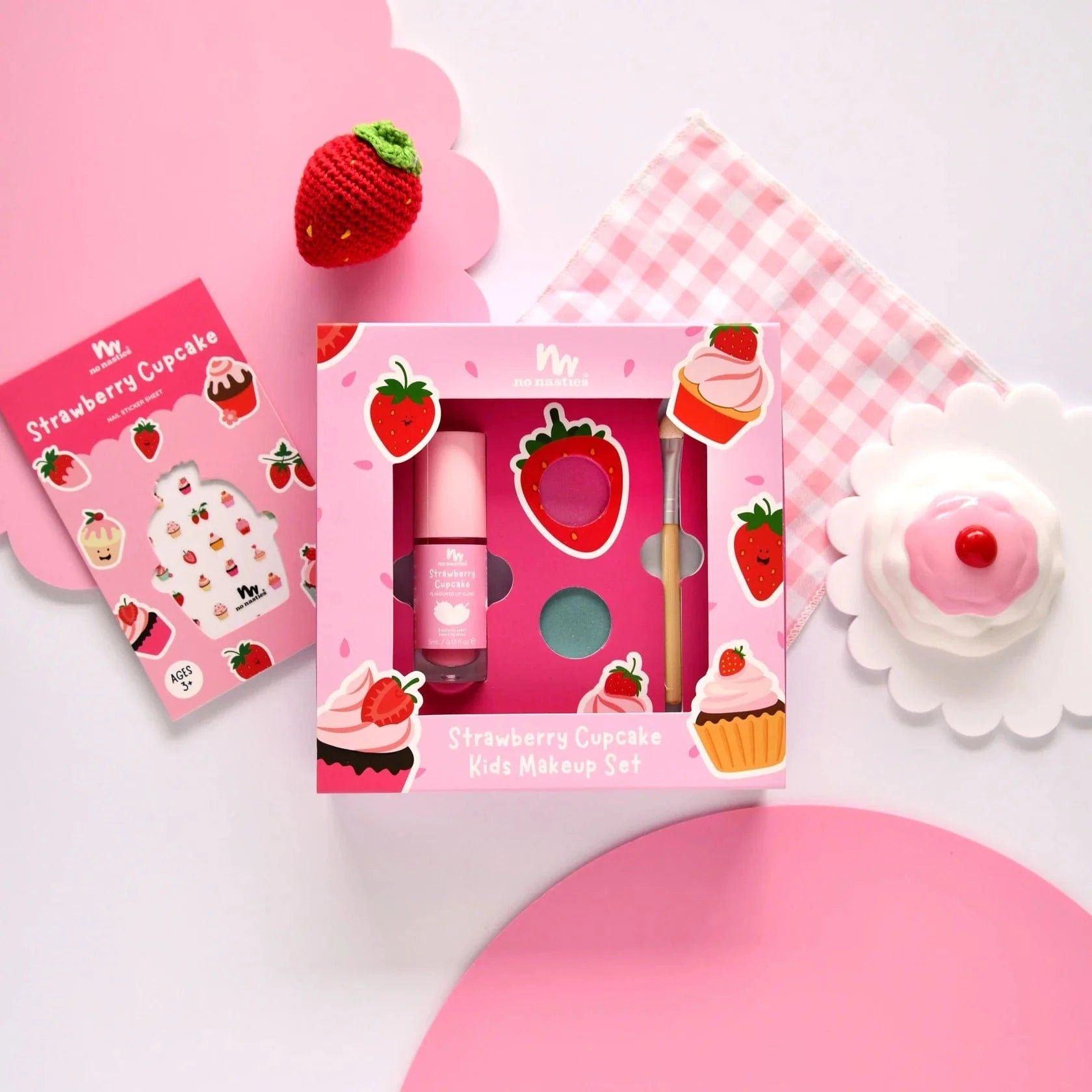 No Nasties Girls Accessory Strawberry Cupcake No Nasties Natural Makeup Gift Set