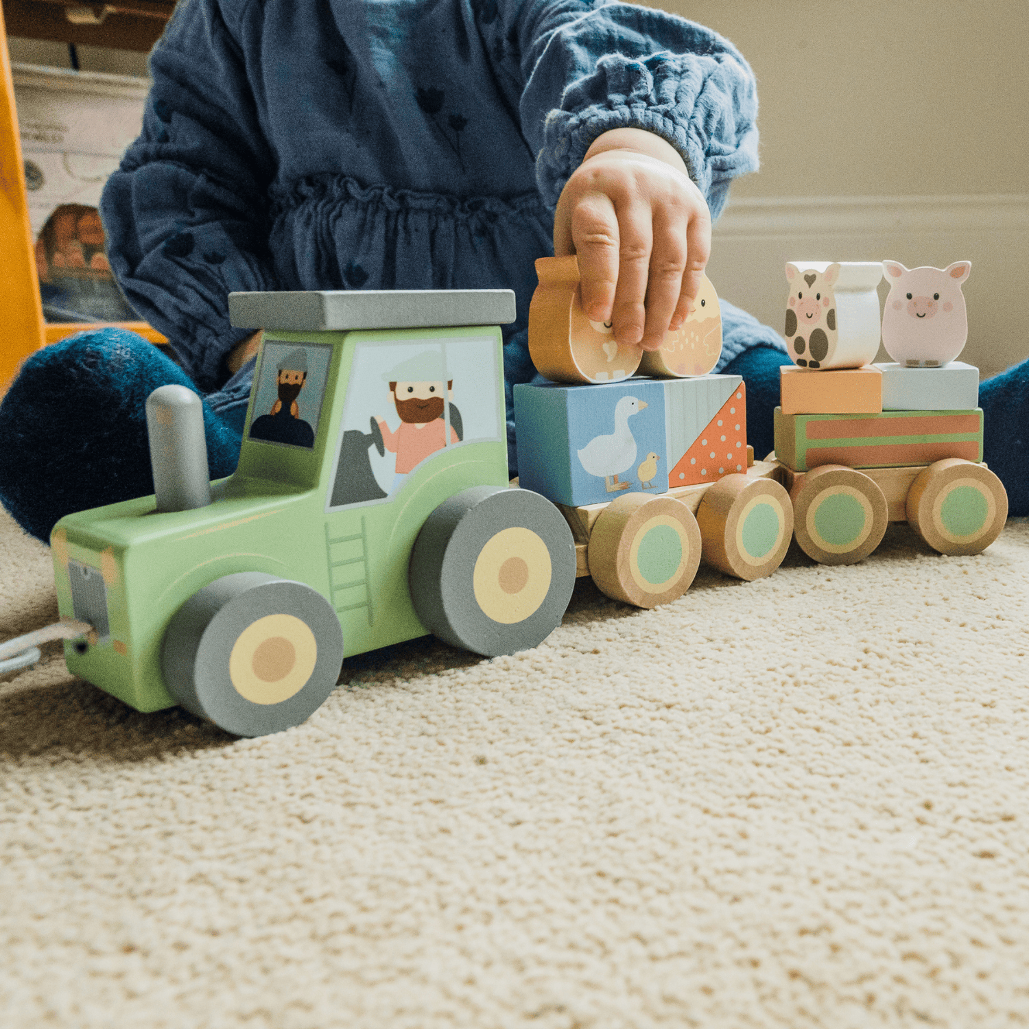 Orange Tree Toys Toys Farmyard Animal Puzzle Tractor