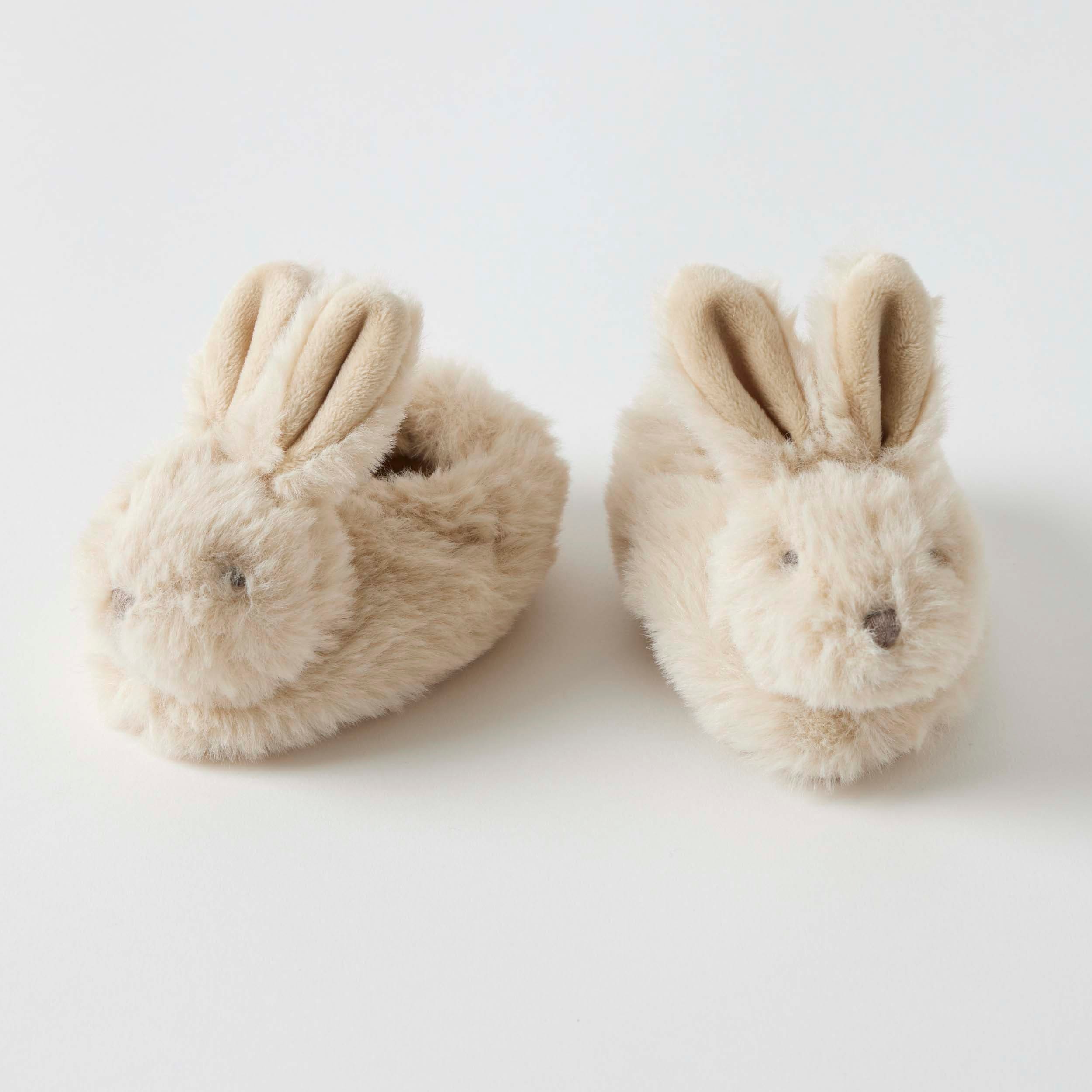 Pilbeam Baby Shoes Beige Some Bunny Loves you Booties
