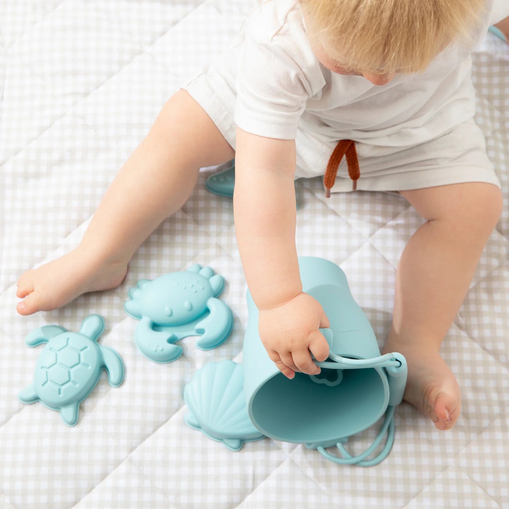 Playground Toys Silicone 8pc Bucket Set