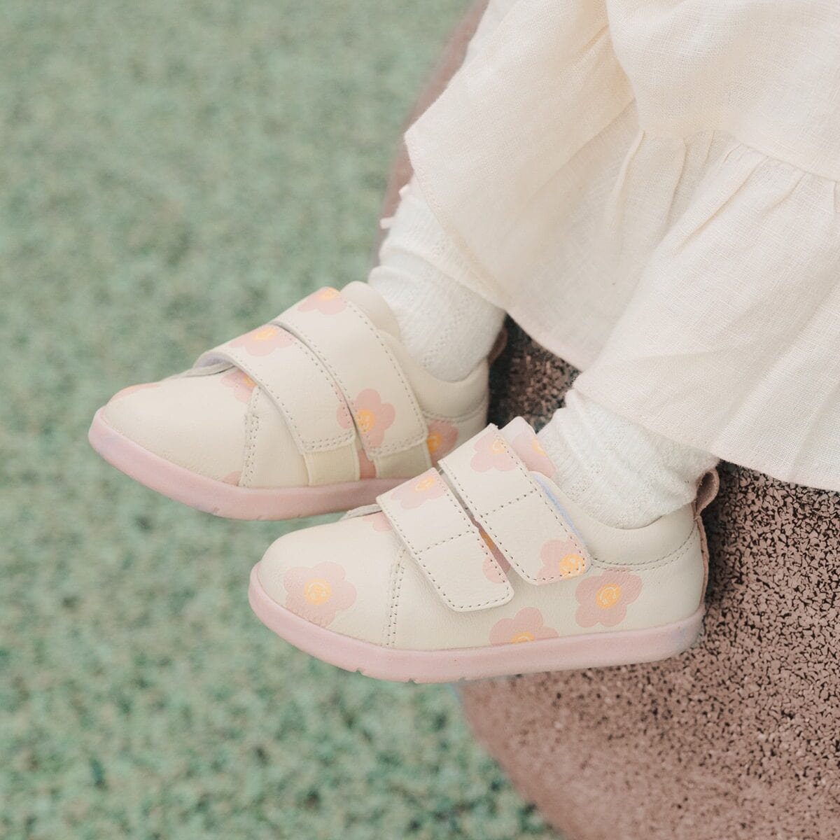 Pretty Brave Baby Shoes Brooklyn in Happy Daisy