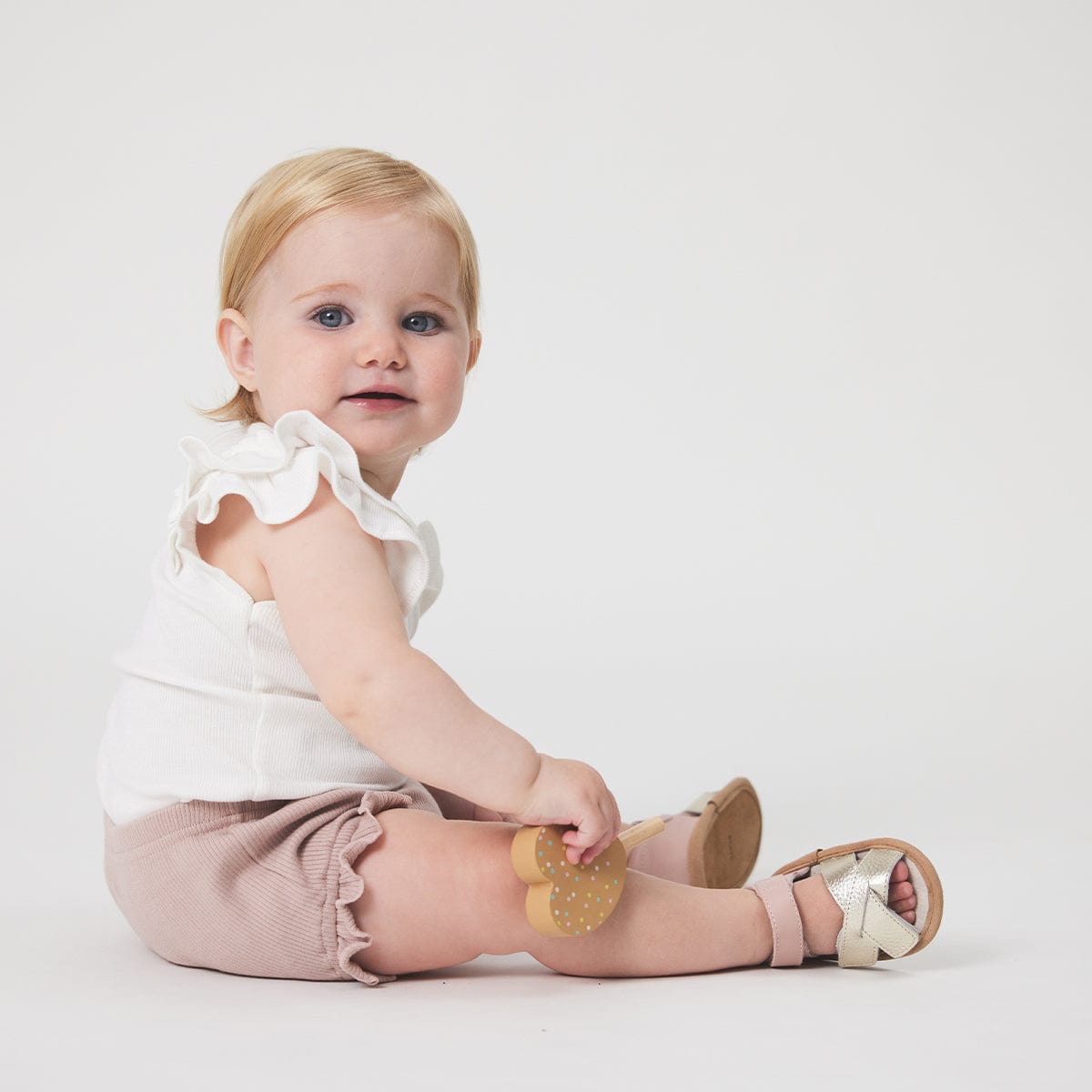 Pretty Brave Baby Shoes Criss-Cross Sandal in Blush/Gold