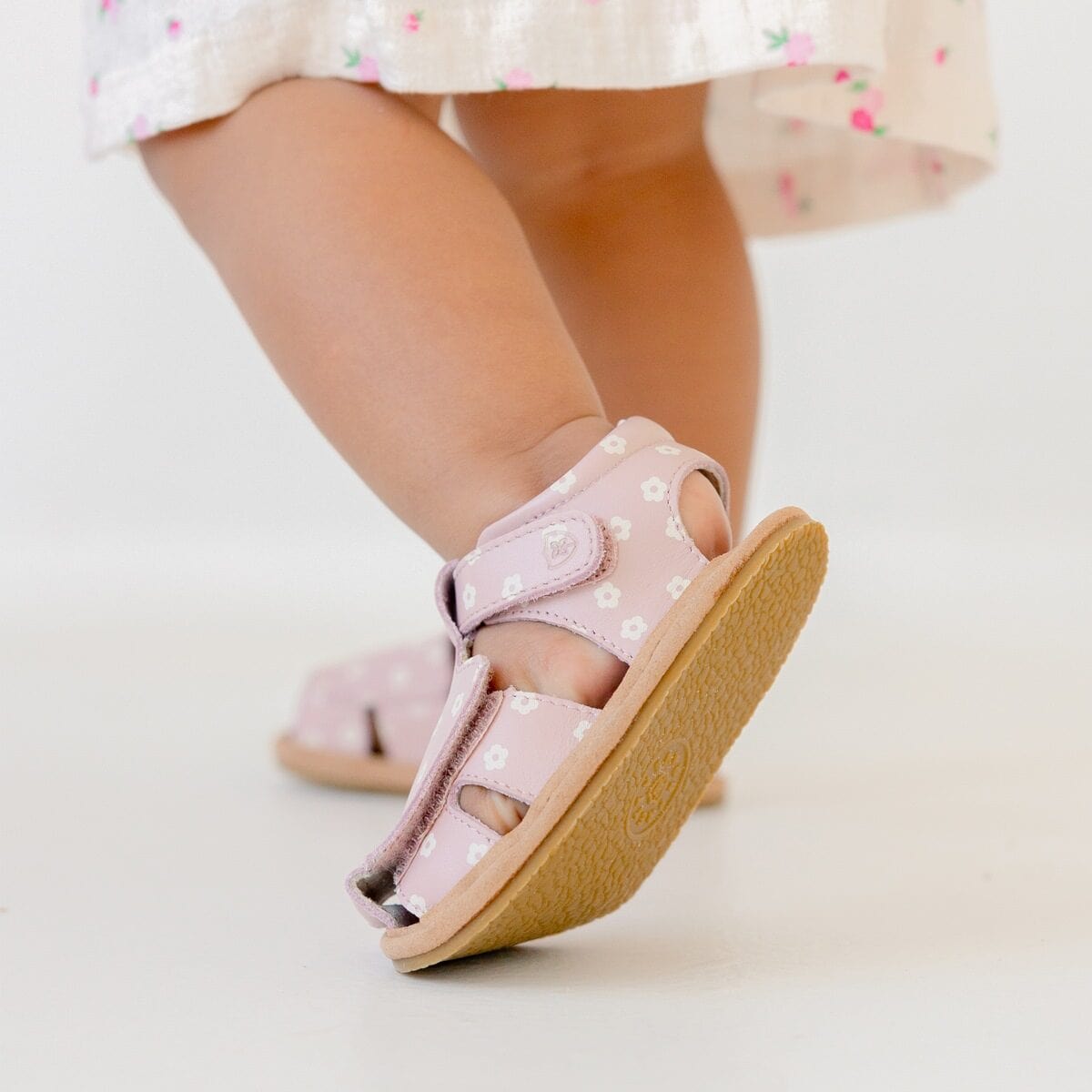 Pretty Brave Baby Shoes Milo Sandal in Mini Daisy