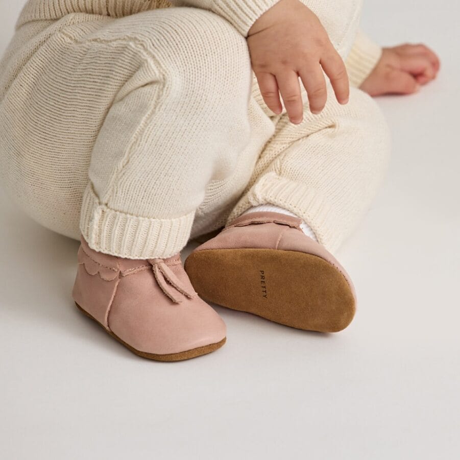 Pretty Brave Baby Shoes MOC in Dusky Pink