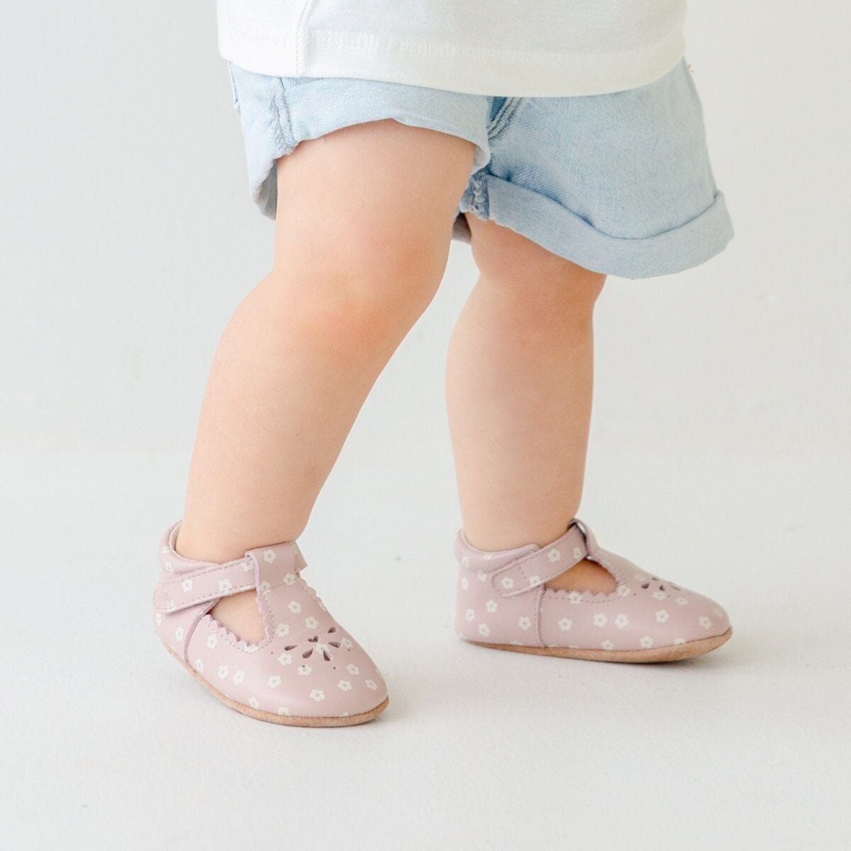 Pretty Brave Baby Shoes Morgan T-Bar in Mini Daisy