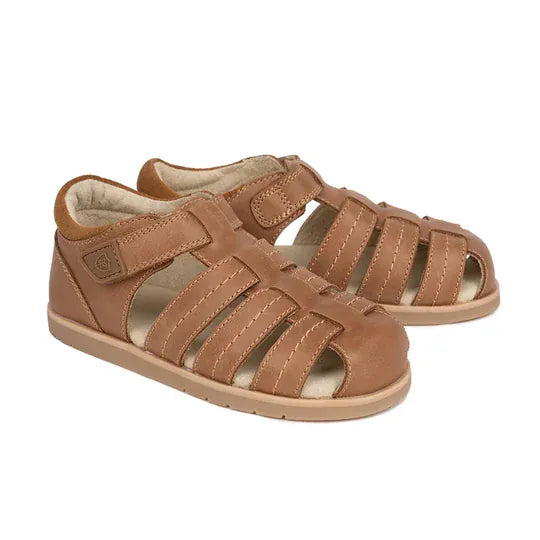 Pretty Brave Toby caramel boys' sandals, open-toe shoes with adjustable straps, designed for comfortable, stylish boys' summer footwear.