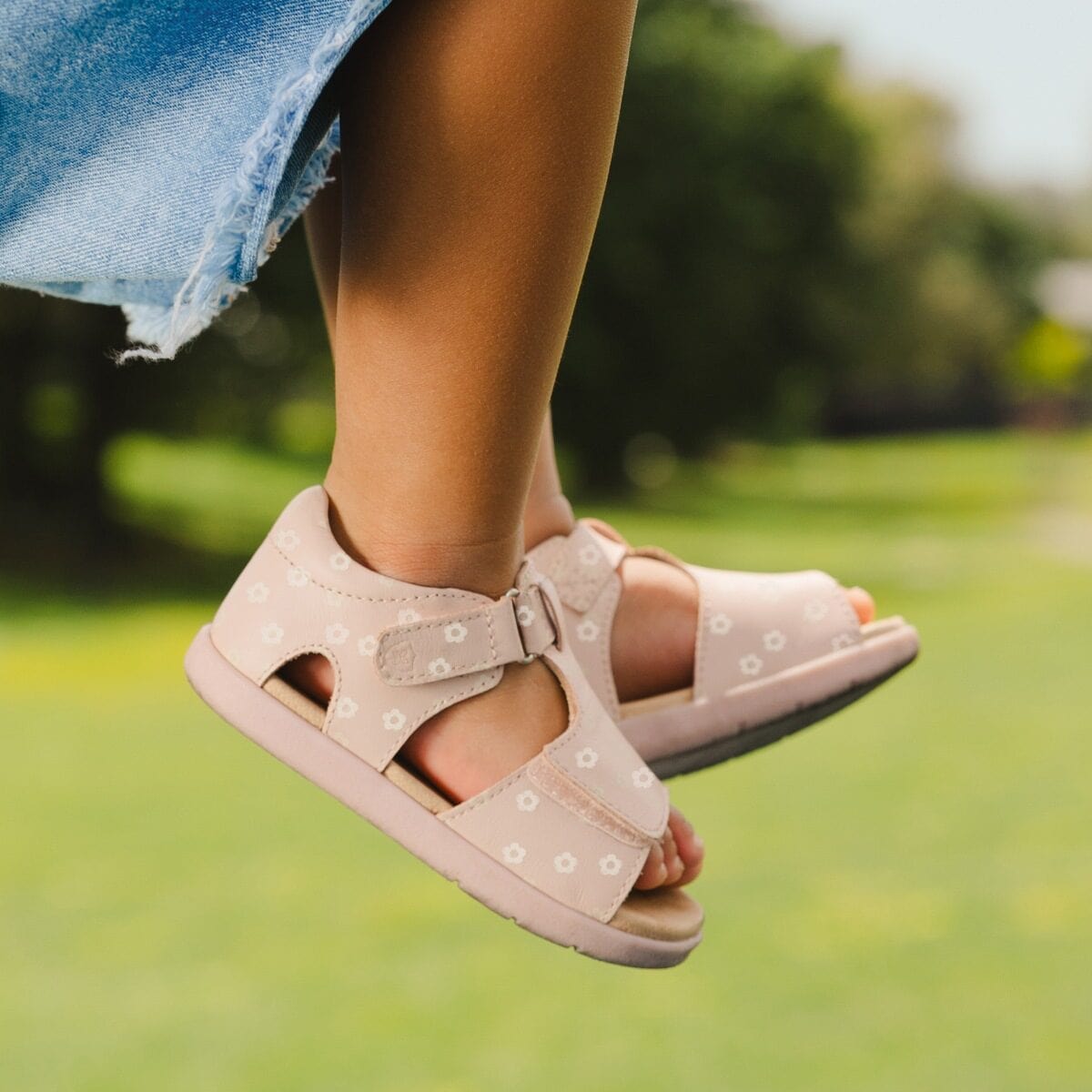 Pretty Brave Girls Shoes Bailey Sandal in Mini Daisy