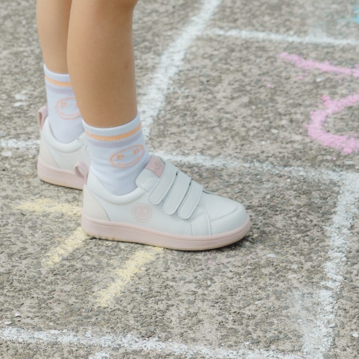 Pretty Brave Girls Shoes Happy Trainer in White/Blush