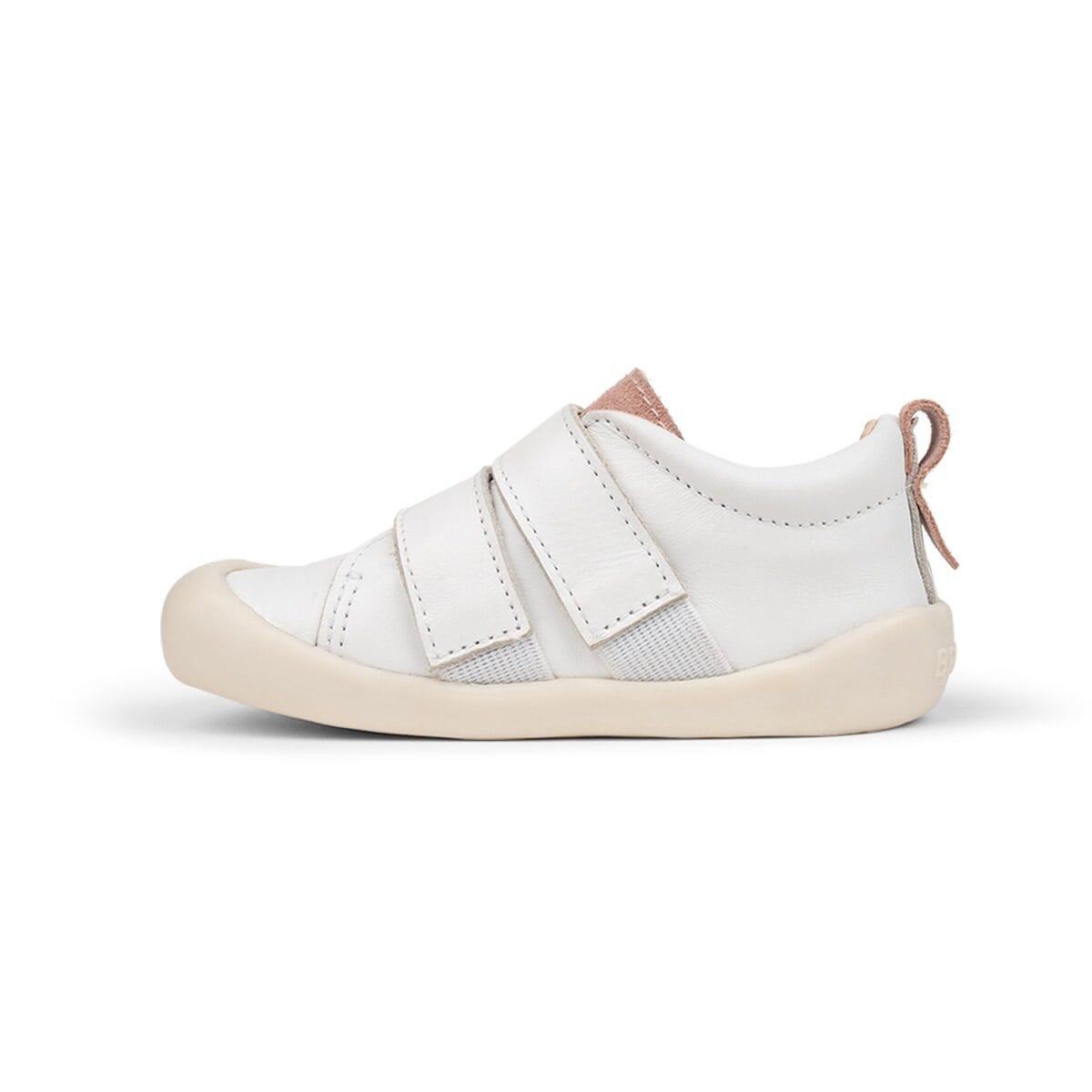 Pretty Brave girls' shoes in white and blush color, featuring a stylish and comfortable design for young girls.