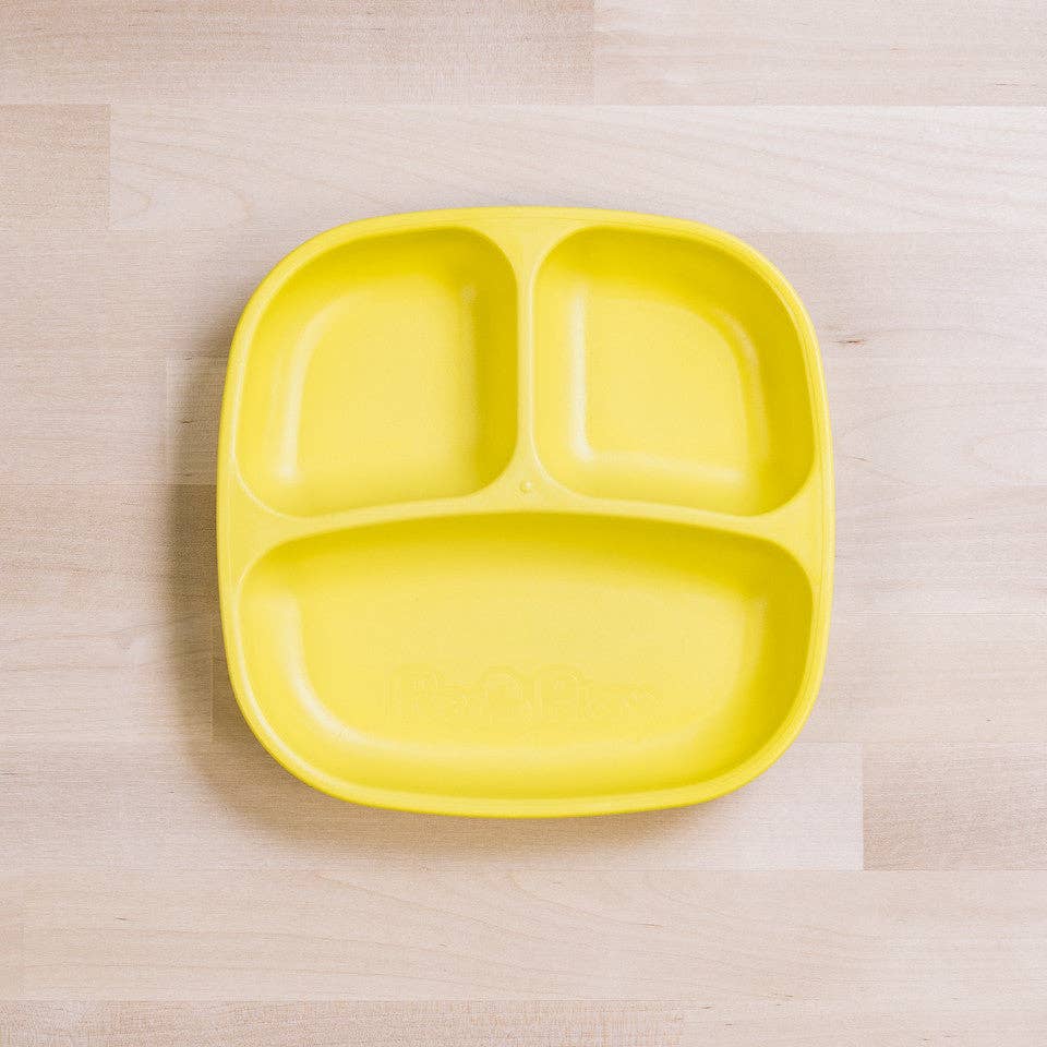 Re-Play Accessory Feeding Re-Play Divided Plate - Yellow