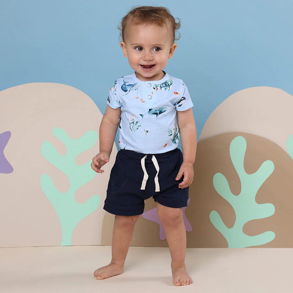 Snuggle Hunny Kids Unisex Onesie Blue Ocean Short Sleeve Organic Bodysuit