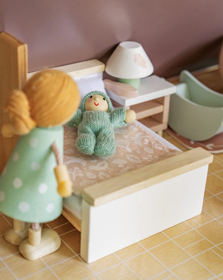 Tender Leaf Toys Toys Mrs Goodwin & The Baby
