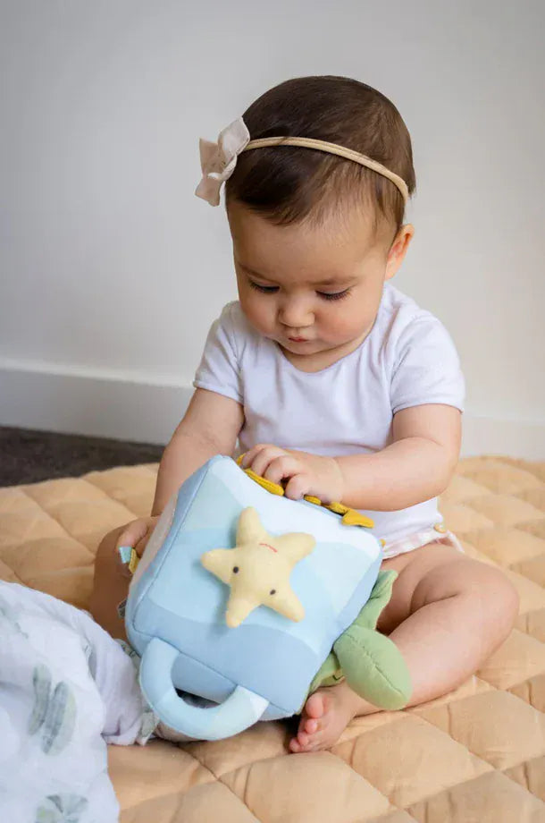 Tikiri Collection Toys Ocean Activity Cube