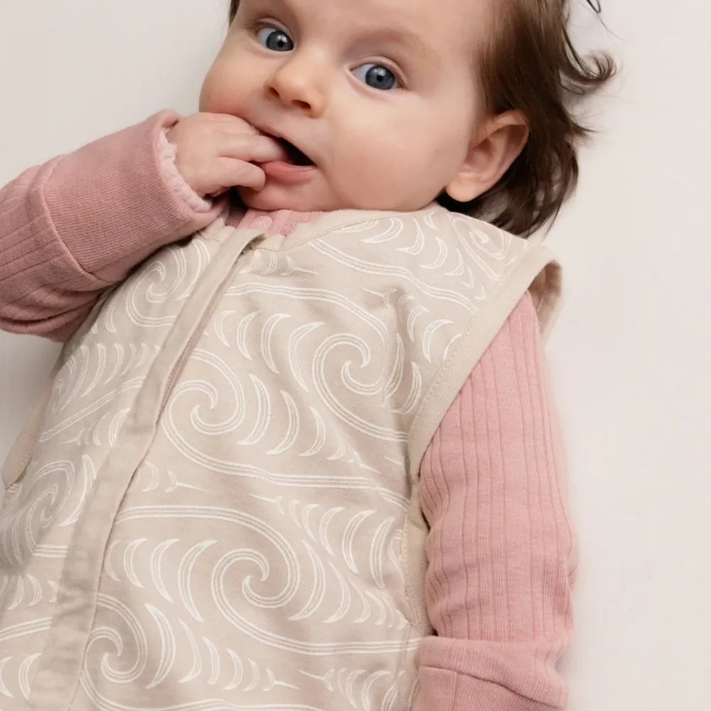 Woolbabe Linen 3-24M BO & KO Collab Summer Front Zip Sleeping Bag - Ngaru
