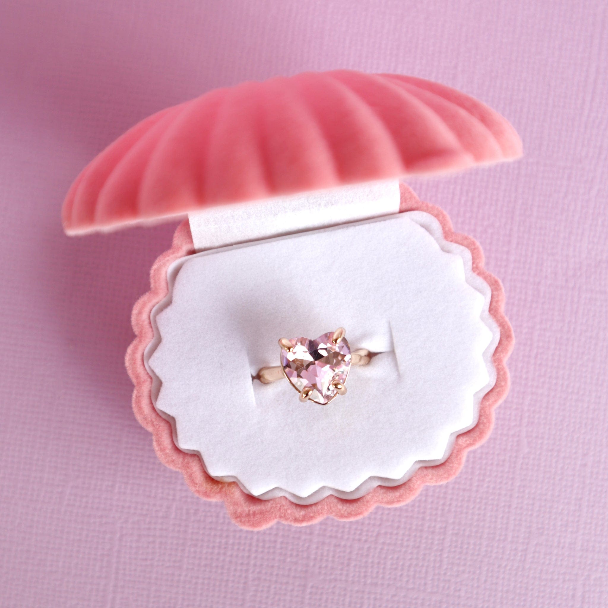 Lauren Hinkley Girls Accessory Crystal Heart Ring with Velvet Shell Box