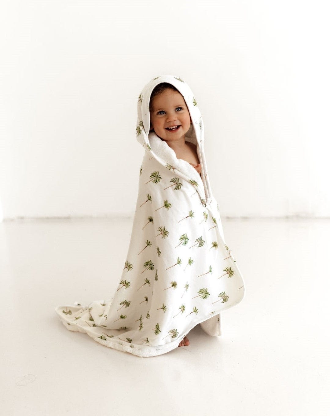 Snuggle Hunny Kids Linen Bath Green Palm Organic Hooded Baby Towel