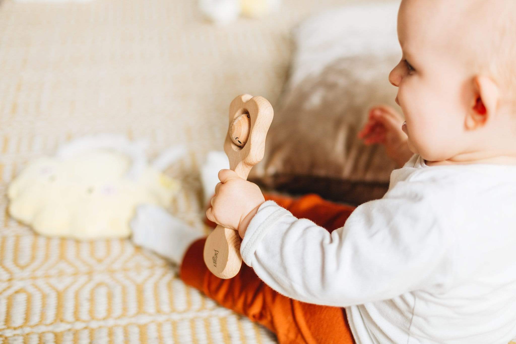 The Kiss Co Baby Accessory Pēpi Kiss - all natural teething rattle